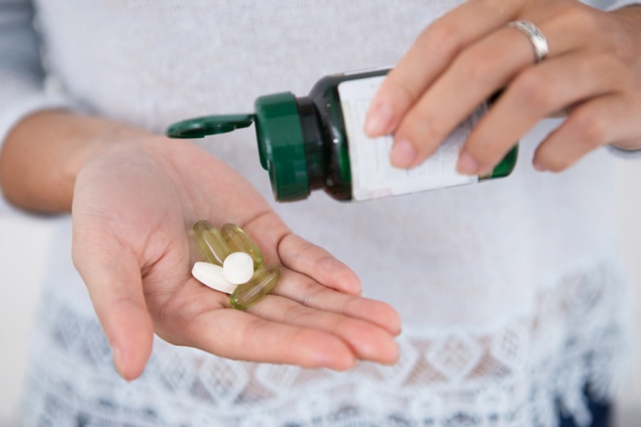 Vitamins and Supplements in MLM: Science, Regulation & Business Reality