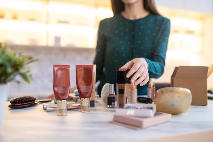 Cosmetics MLM Companies: The Complete Guide to Beauty and Makeup Network Marketing 2026